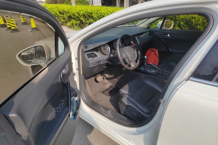 Used Peugeot 508 2012 2.0L Automatic Smart Enjoyment Version Driver Seat