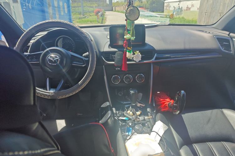 Used Mazda CX-4 2018 2.0L Automatic Two-Wheel Drive Blue Sky Dynamic Version China V Standard