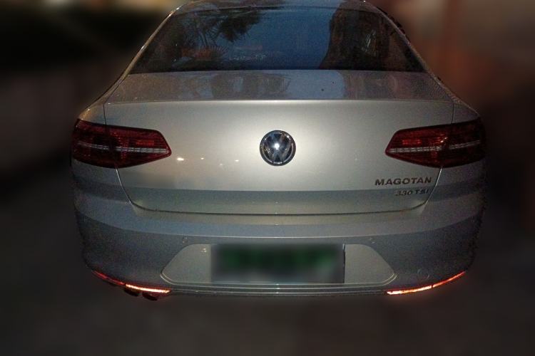 Used Volkswagen Magotan 2017 330TSI DSG Leading Model Rear