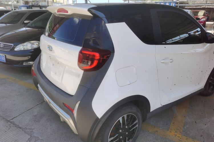 Used Chery New Energy Little Ant 2022 Revised Version Sweet Pink Edition Half-Sugar Version Lithium Iron Phosphate 30.7 kWh 30 kW 301 km