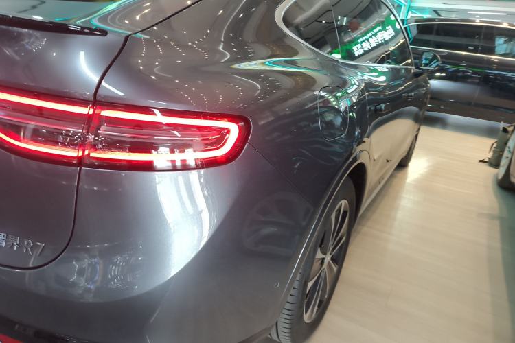 Used Hima Luxeed R7 2025 Range-Extended Version 251 km Max
