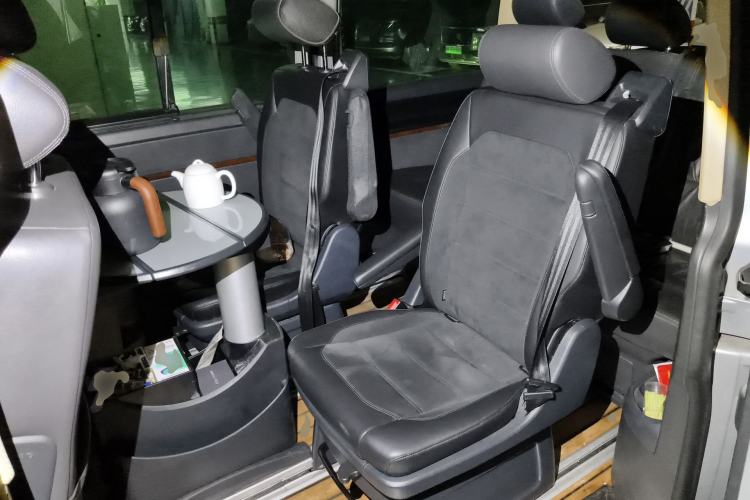 Used Volkswagen Multivan 2008 3.2L