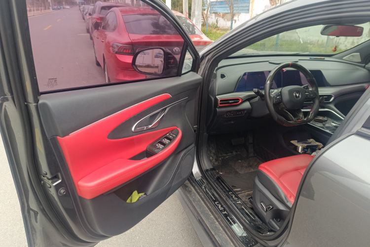 Used CHANGAN UNI-T 2020 1.5T Flagship Version
