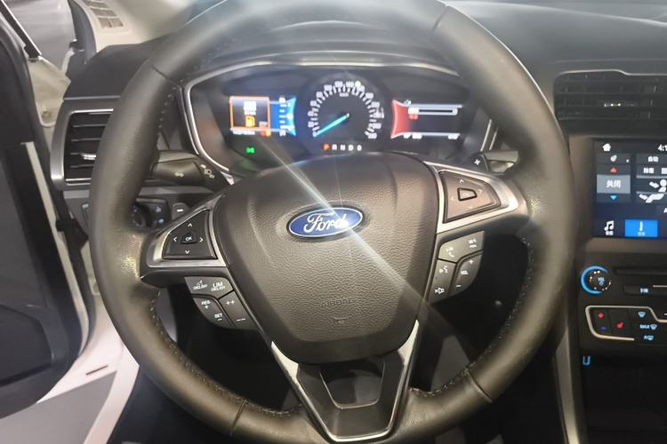 Used Ford Mondeo 2017 Restyled EcoBoost 180 Luxury Version