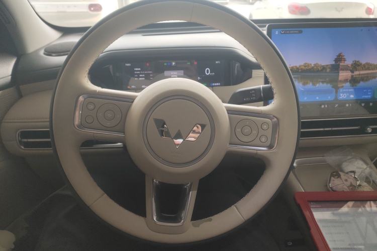 Used Wuling Bingo S 2025 Model 325km Flagship Edition Steering Wheel