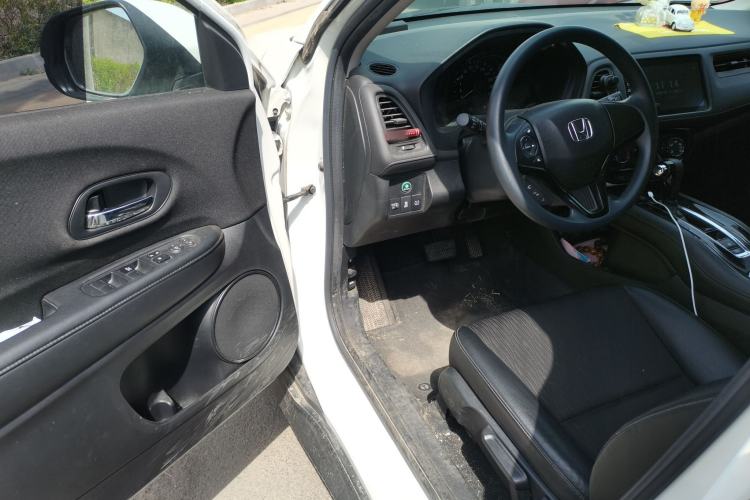 Used Honda Vezel 2020 1.5L CVT Pioneer Edition Driver Seat