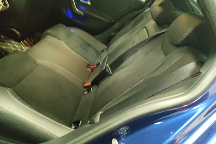 Used Mercedes-Benz A-Class 2020 Restyled A 200 L Sport Sedan Fashion Version
