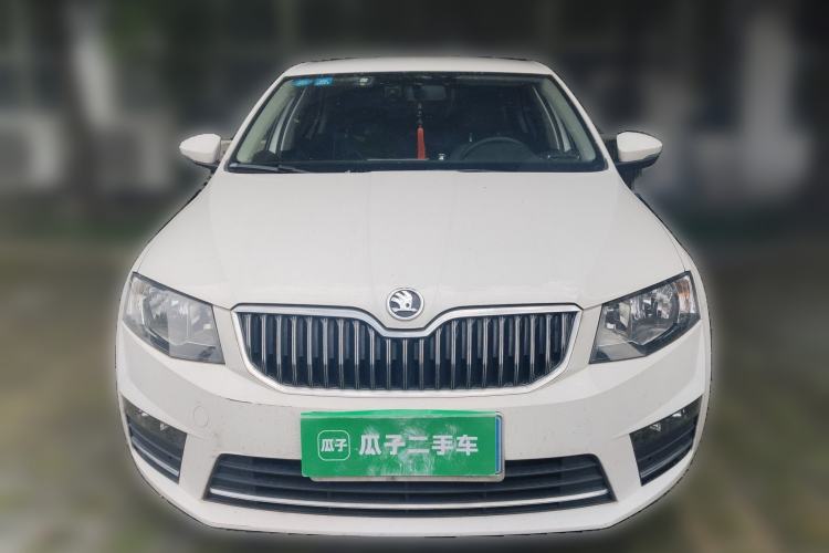 Used Skoda Octavia 2017 1.6L Automatic Chuanxing Edition
