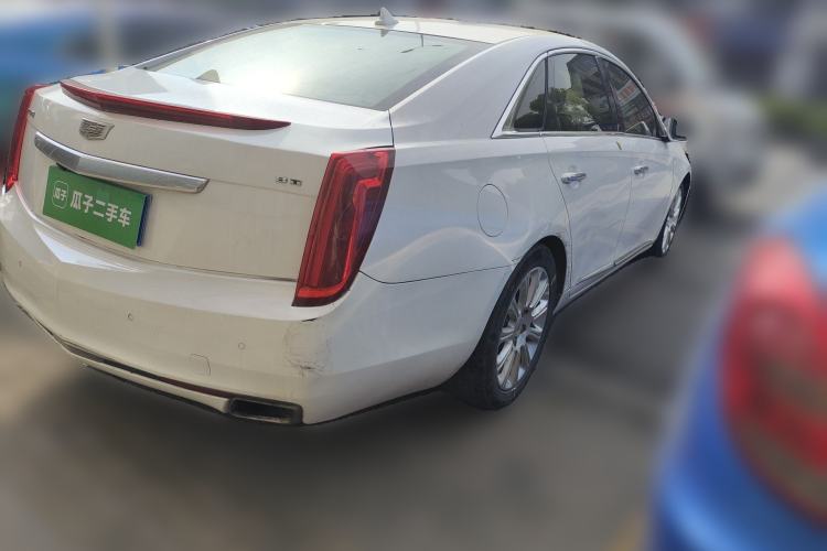 Used Cadillac XTS 2013 28T Comfort Model

