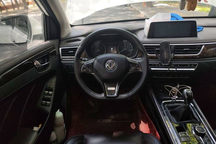 Used Dongfeng Fengon 580 2018 1.5T Manual Luxury Model Steering Wheel