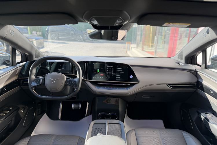 Used Hongqi EH7 2024 690 Pro