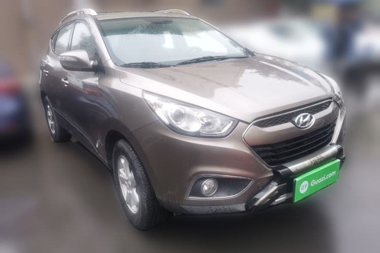 Used Hyundai ix35 2012 2.0L Manual Two-Wheel Drive New Edition GL
