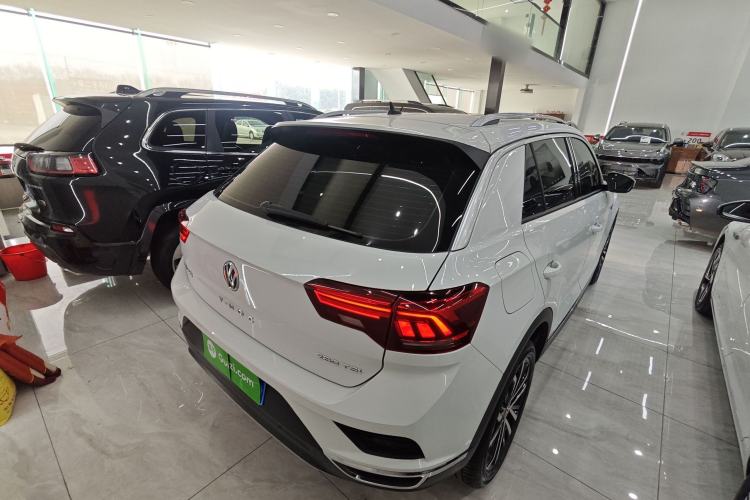 Used Volkswagen T-ROC 2020 280TSI DSG Two-Wheel Drive Comfort Version