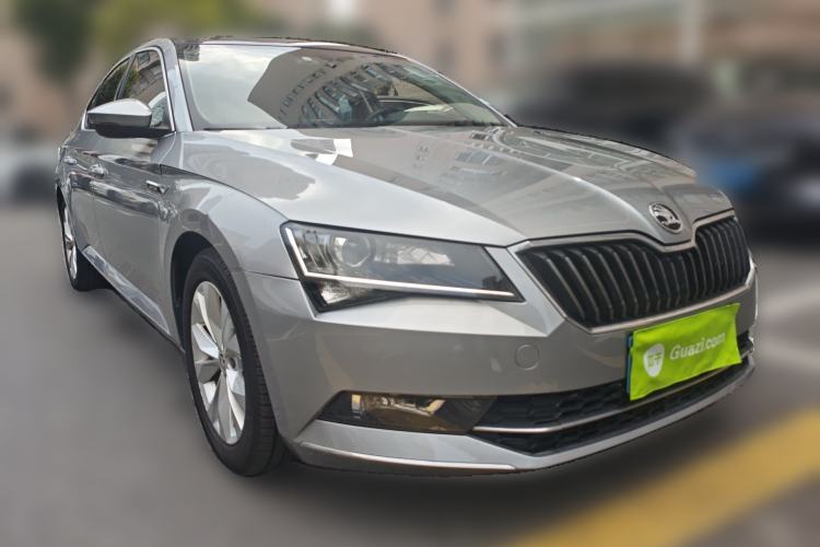 Used Skoda Superb 2016 TSI330 DSG Innovation Edition
