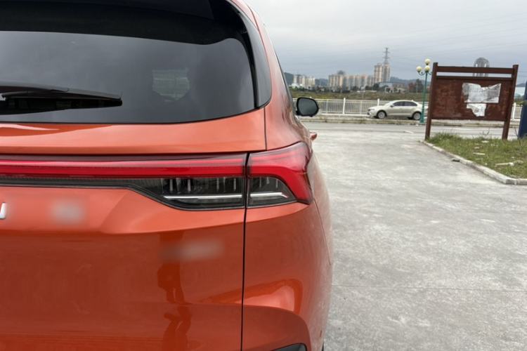 Used SAIC MAXUS D60 2019 1.5T Automatic Luxury Edition 5-seater