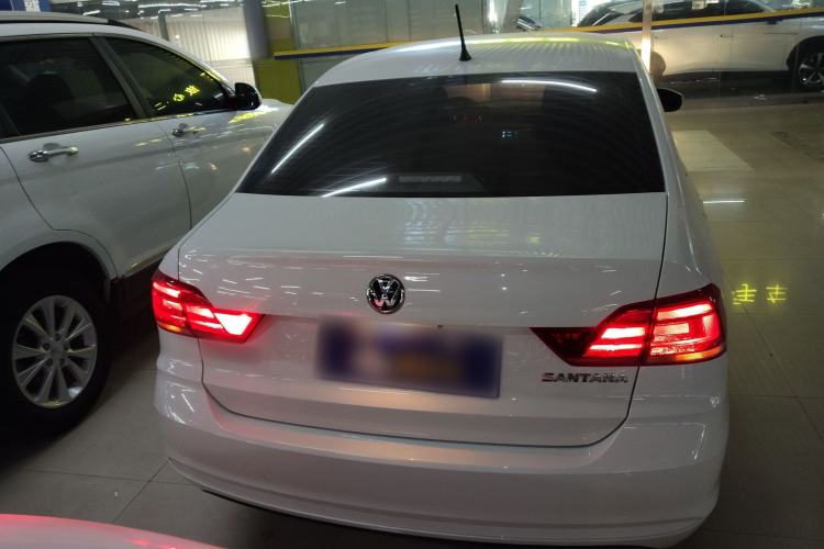 Used Volkswagen Santana 2021 1.5L Automatic Fashion Edition Exterior 4