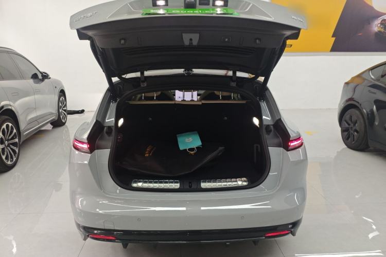 Used Nio ET5T 2025 100kWh Touring
