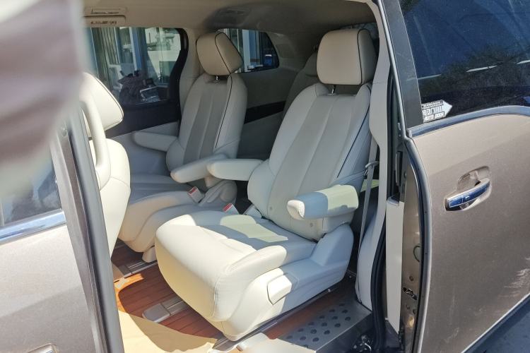 Used Buick GL8 2020 Land Business Class 652T Luxury Model
