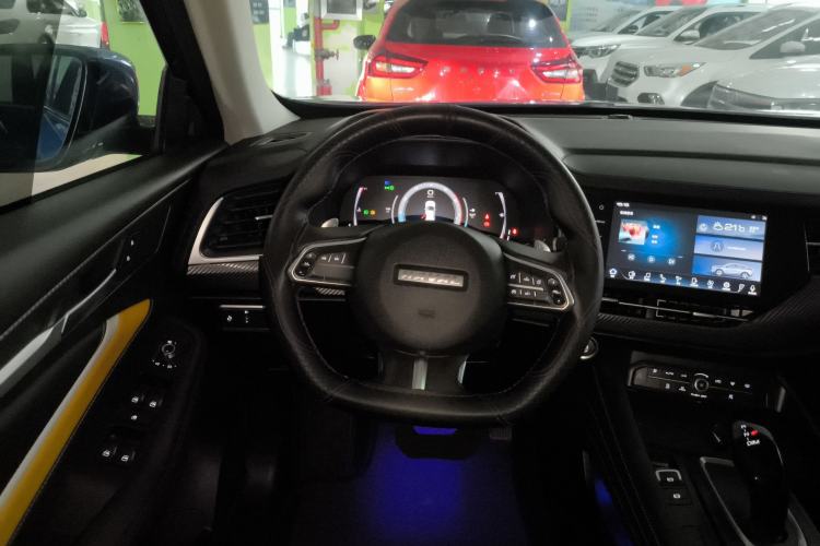 Used Haval F7x 2019 2.0T Two-Wheel Drive Smart & Stylish Play Edition