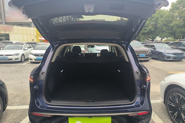 Used VOYAH FREE 2021 Four-Wheel Drive Extended-Range First Edition Commemorative Edition Exclusive Luxury Package Trunk