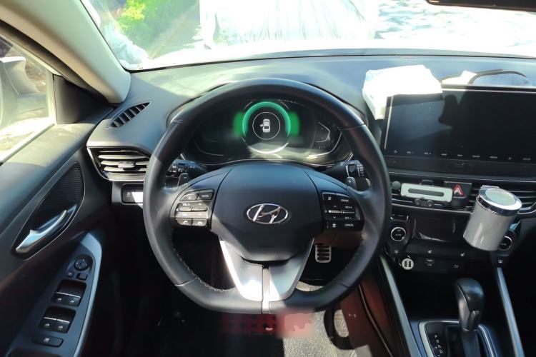 Used Hyundai Lafesta 2019 280TGDi Smart Speed Version China VI Standard Steering Wheel