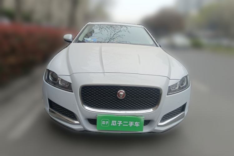 Used Jaguar XFL 2017 XFL 2.0T 240PS Luxury Edition Front