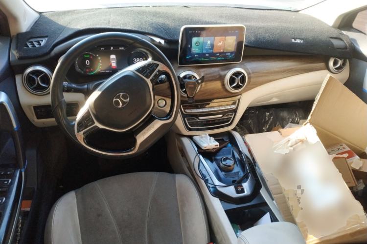 Used BAIC Beijing EU5 2018 R500 Smart Wind Edition
