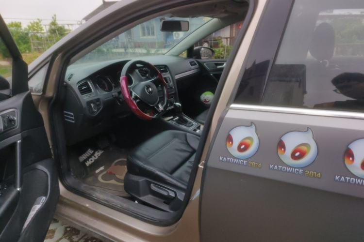 Used Volkswagen Golf 2015 1.4TSI Automatic Comfort Model
