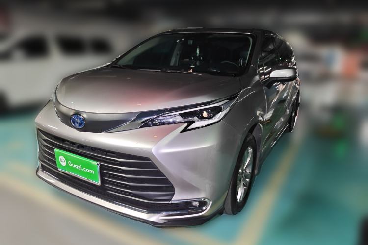 Used Toyota Sienna 2023 2.5L Hybrid Comfort Edition