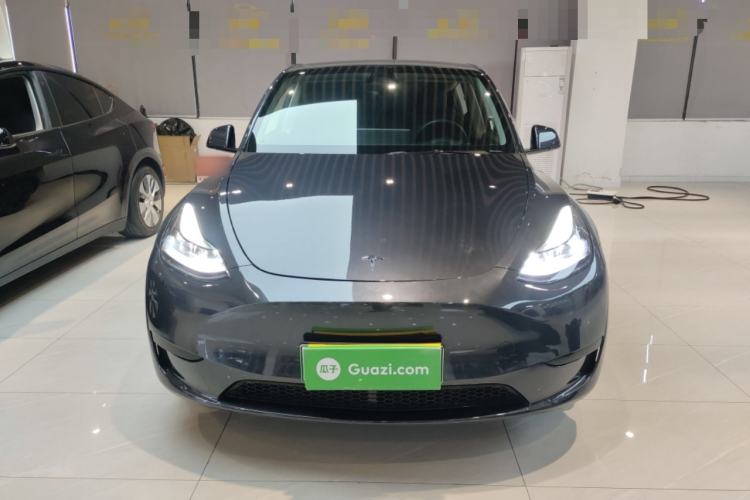 Used Tesla Model Y 2024 Rear-Wheel-Drive Version Front