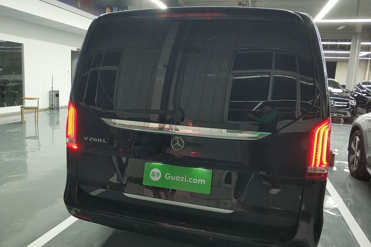 Used Mercedes-Benz V-Class 2018 V 260 L Prestige Extended Version China VI

