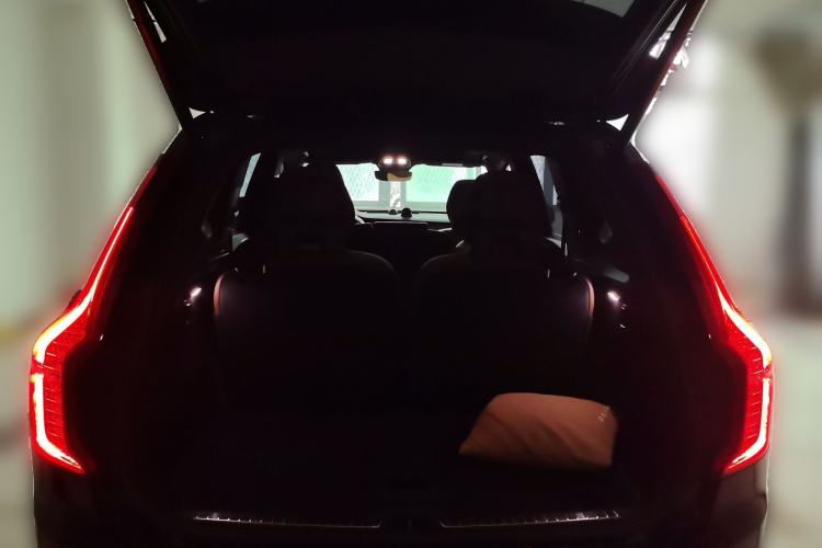 Used Volvo XC90 2023 B5 SmartDrive Luxury Edition 7 Seats Trunk