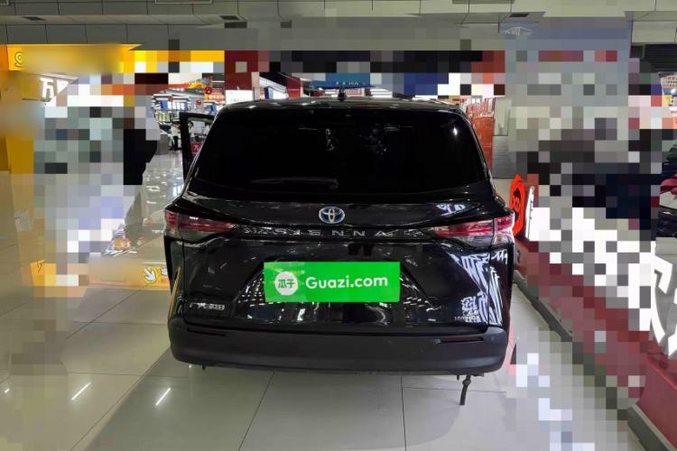 Used Toyota SIENNA 2023 2.5L Hybrid Comfort Edition Exterior 3