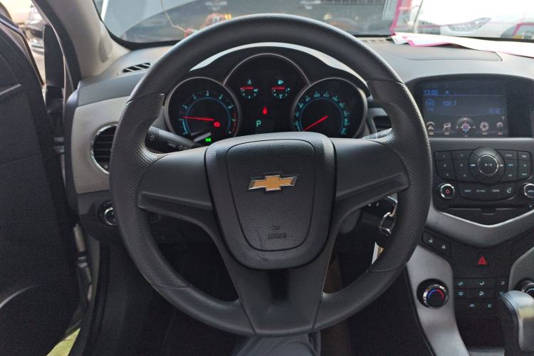 Used Chevrolet Cruze 2013 1.8L SE AT