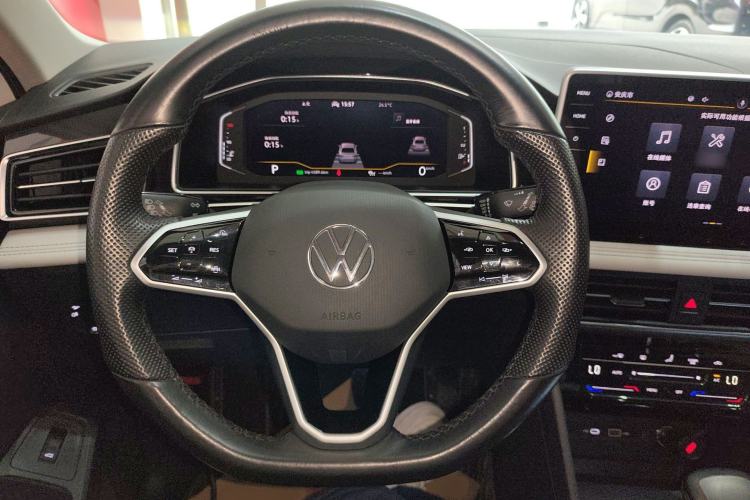 Used Volkswagen Tiguan L 2022 330TSI Automatic Two-Wheel Drive Smart Edition Steering Wheel