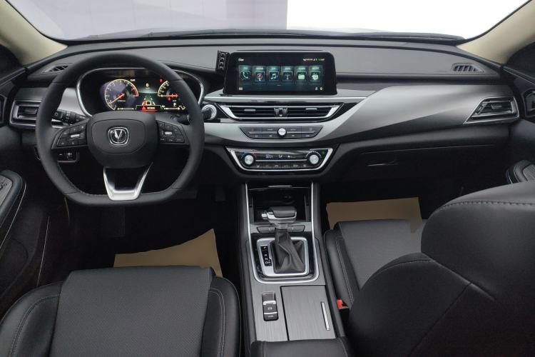 Used Changan Ruicheng CC 2021 Blue Whale Edition 1.5T DCT Prestige Model
