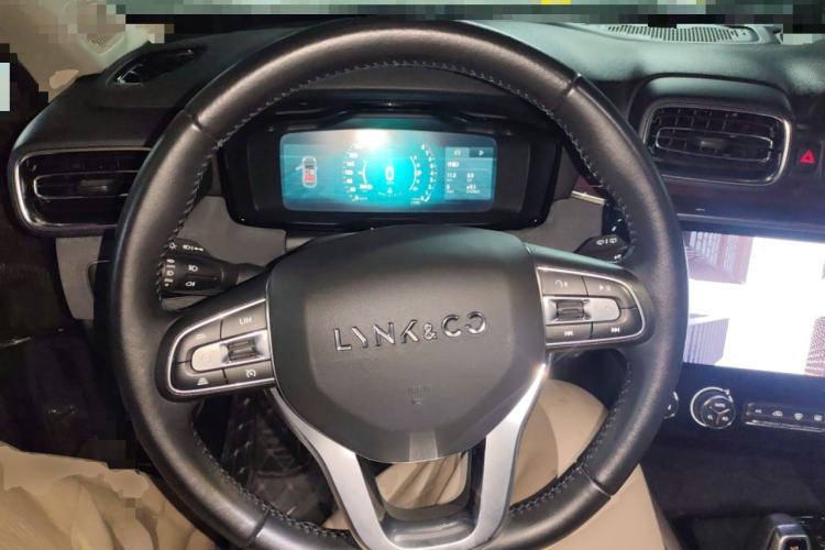 Used Lynk & Co 02 2019 High-Energy Edition 2.0T Automatic Two-Wheel Drive Shine Pro Edition China VI Standard
