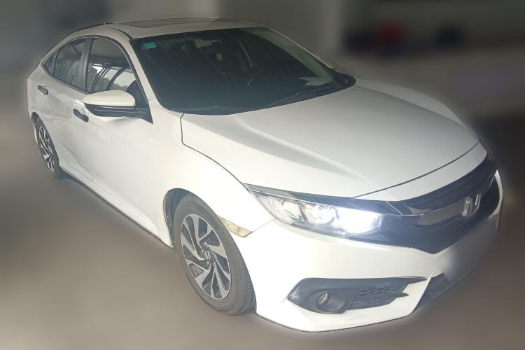 Used Honda Civic 2016 220TURBO CVT Luxury Edition Front Right 45 Deg