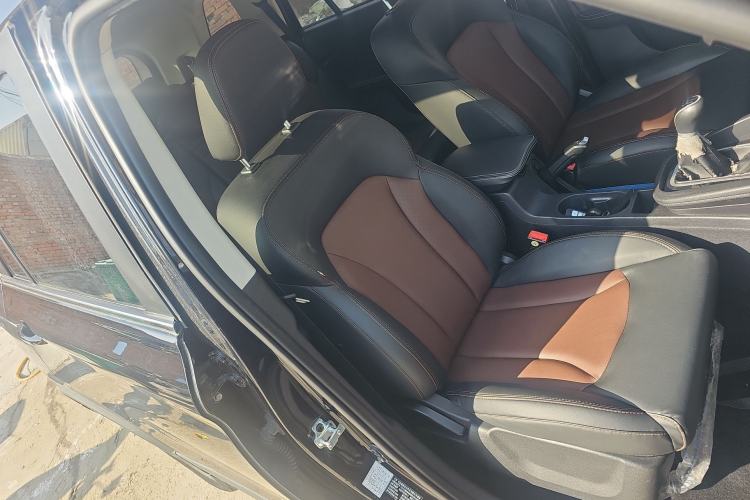 Used SWM X7 2020 2.0L Manual Comfort Version 7 Seats
