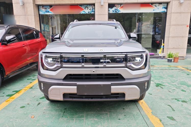 Used BAIC Off-Road BJ30 2024 1.5T Magic Electric Drive Advanced Version Front