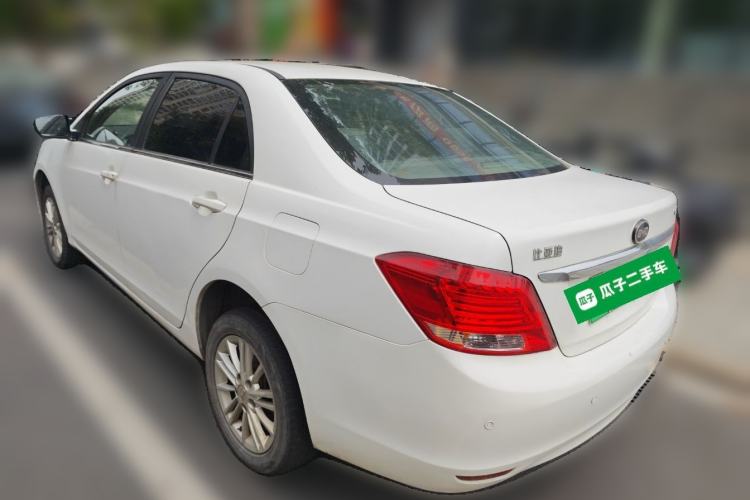 Used BYD e5 2018 450 Smart Connect Enjoyment Version
