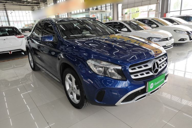 Used Mercedes-Benz GLA 2019 GLA 200 Dynamic Edition Front Right 45 Deg