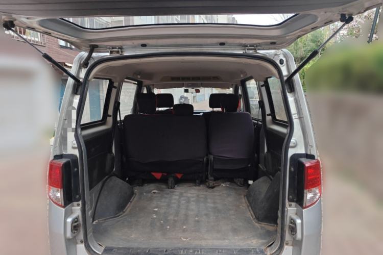 Used CHANGAN KAICHENG Ounuo S 2014 1.5L Base Version Trunk