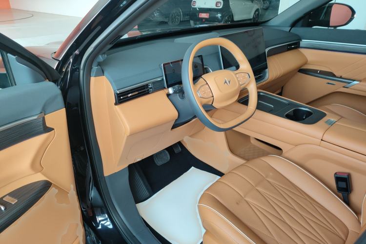 Used Dongfeng eπ eπ008 2025 210Max Range-Extended Version 5 Seats
