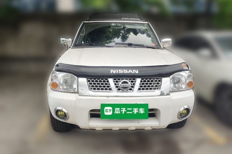 Used Nissan Paladin 2008 2.4L 4x4 Standard Edition Front