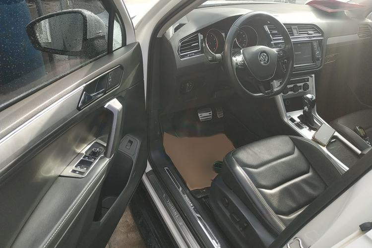 Used Volkswagen Tiguan L 2017 330TSI Automatic Two-Wheel Drive Flagship Edition