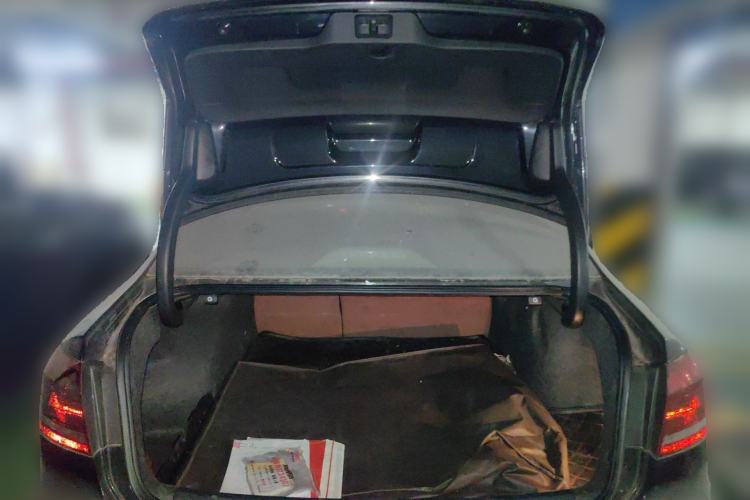 Used Volkswagen Passat 2014 1.8TSI DSG Prestige Edition Trunk