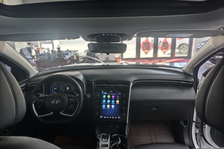 Used Hyundai Tucson 2021 Tucson L 1.5T DCT GLX Elite Edition Interior 4