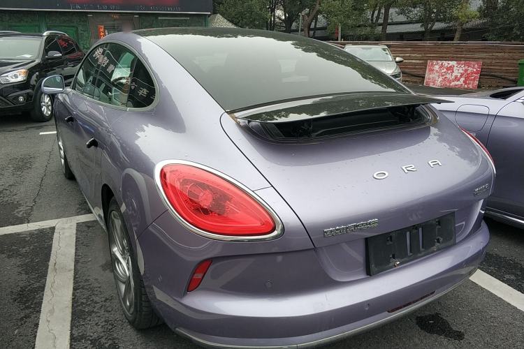 Used ORA Lightning Cat 2022 555 km Luxury Edition Exterior 2