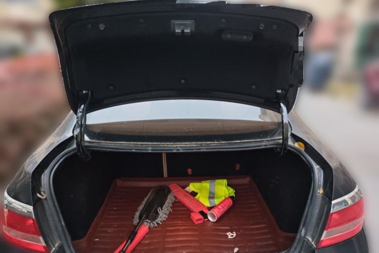 Used Buick GT 2013 GT 1.6L Manual Entry-Level Model Trunk